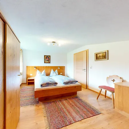 Elisabeth Apartment *